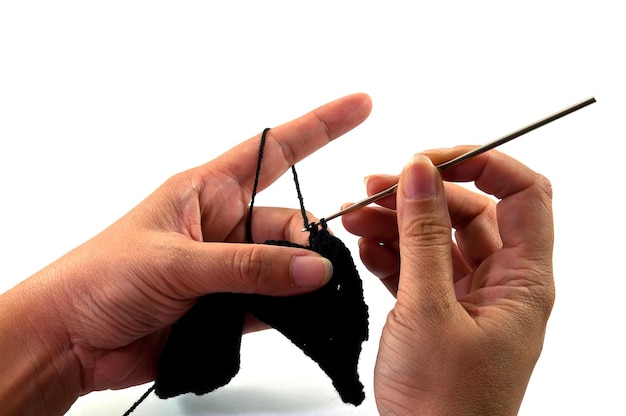 Мастер за работой с иглой